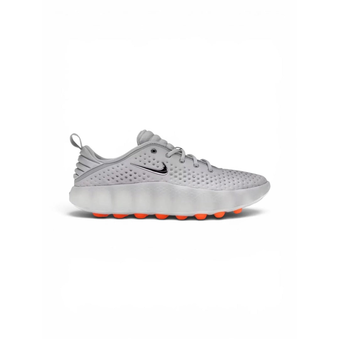NIKE MIND 002 PREGAME SMOKE GREY SHOES
