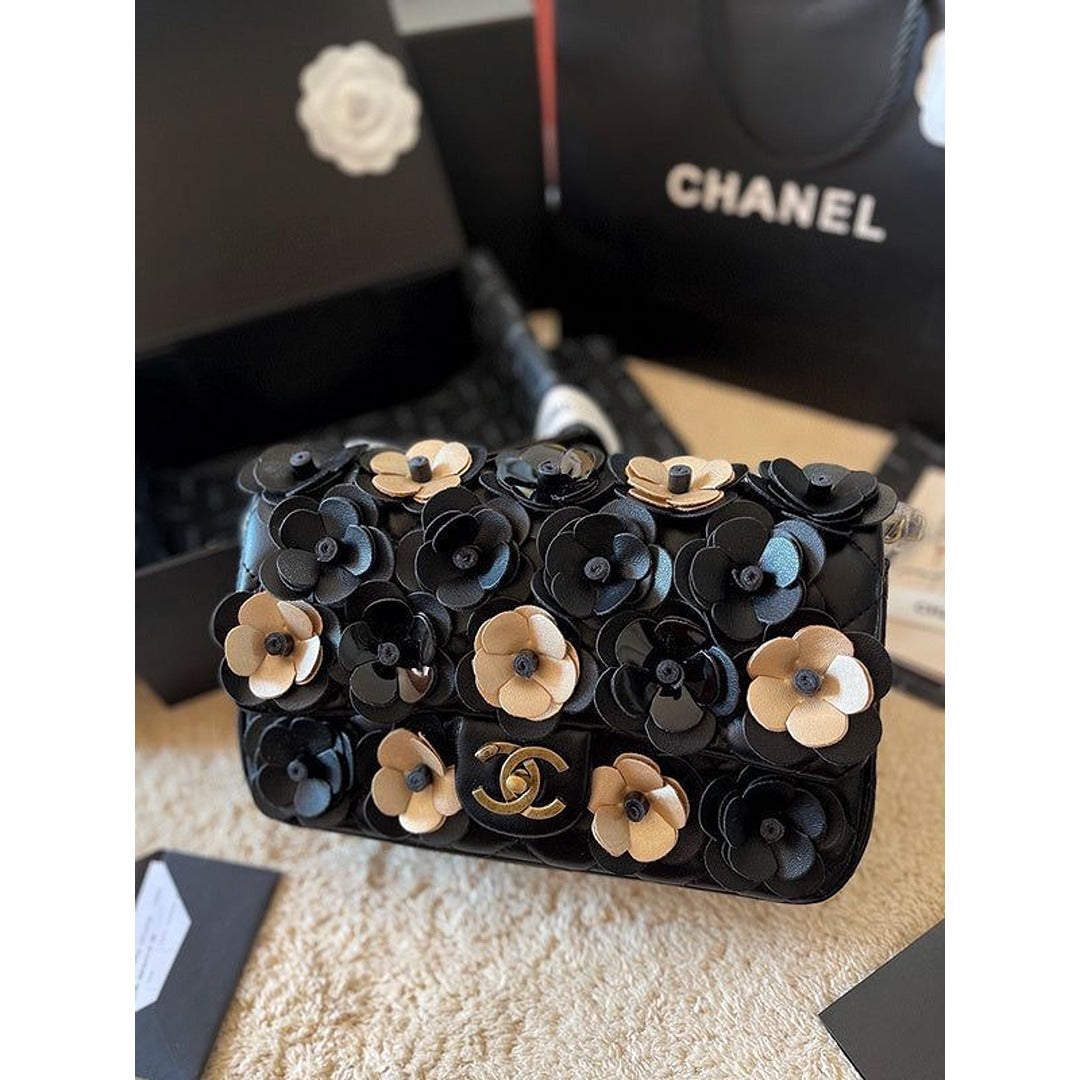 CHANEL CAMELLIA METALLIC ANTIQUE FLAP BAG