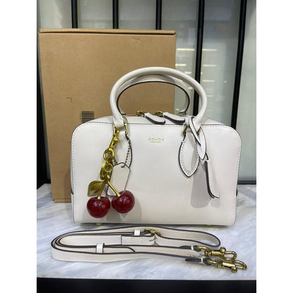 COACH BOWERY SATCHEL 24 HANDBAG WITH CHARM