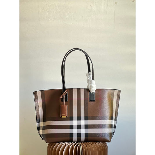 BURBERRY CHECKED LOGO TOTE BAG