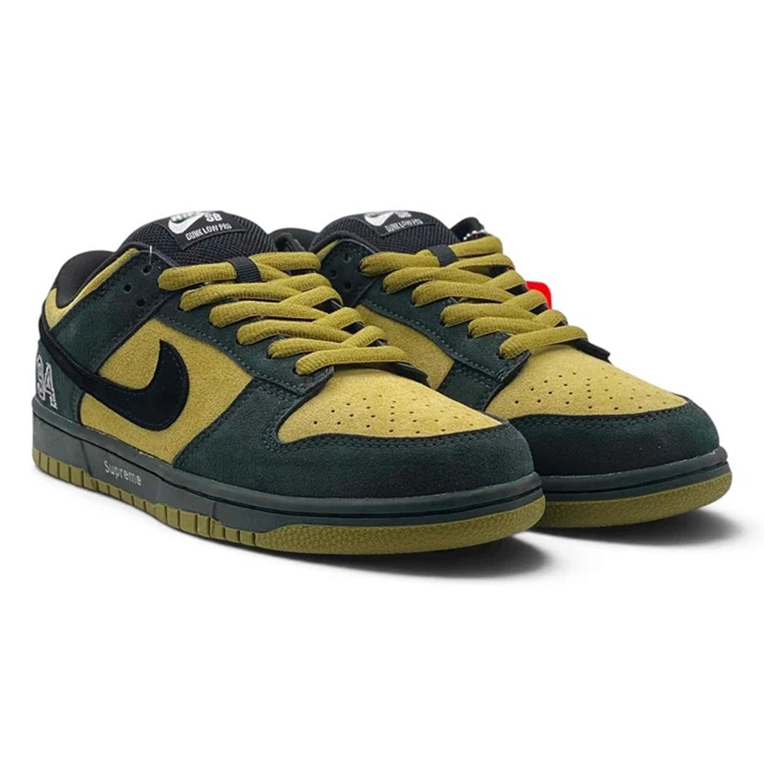 NIKE SB DUNK LOW SUPREME CAMPER GREEN