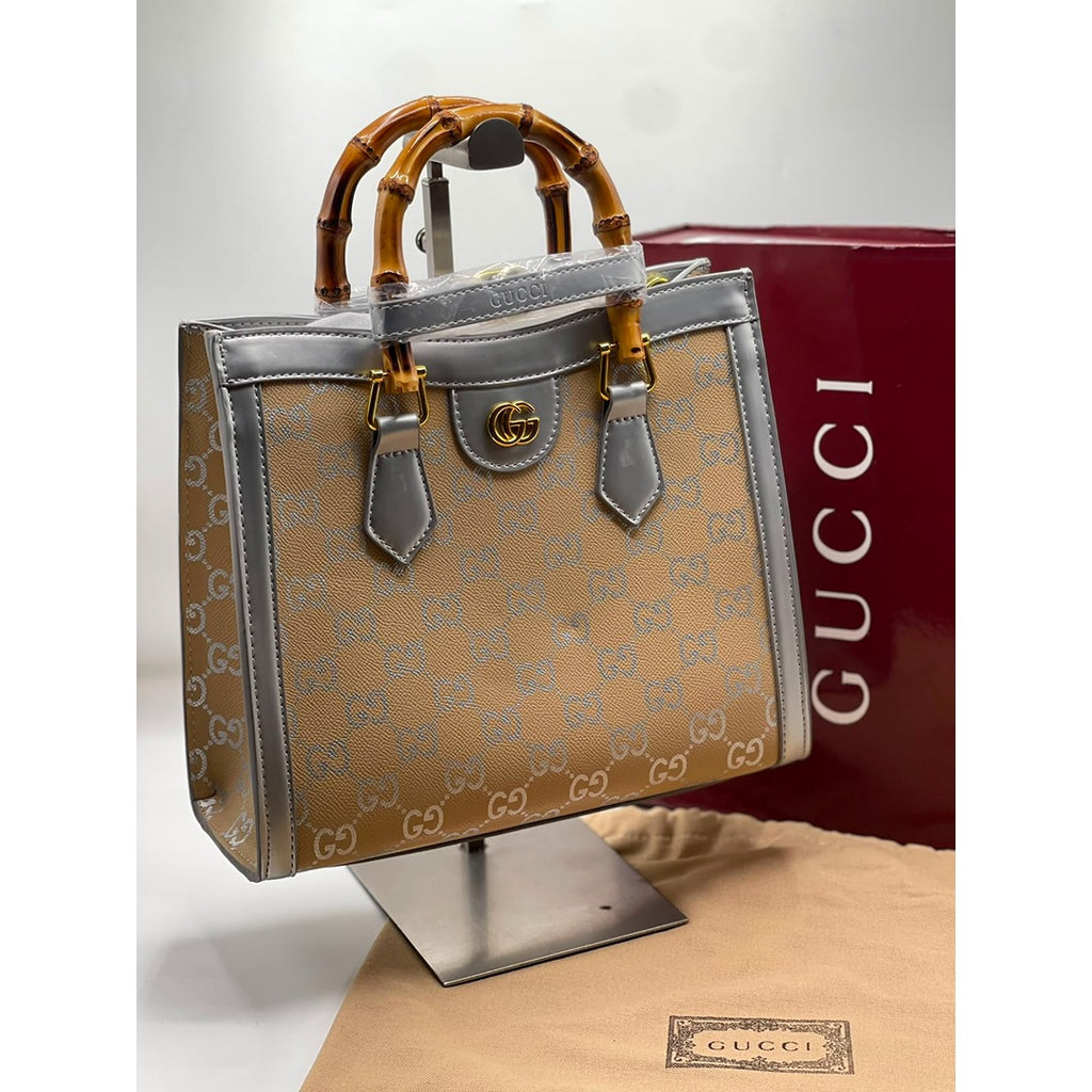 GUCCI DIANA MEDIUM TOTE BAG GG