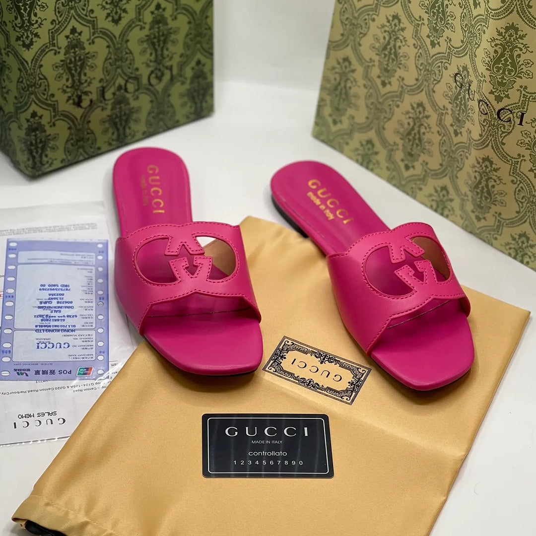 GUCCI GG CUT OUT INTERLOCKING SANDAL WITH COLORS