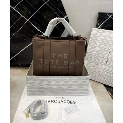 MARC JACOBS THE LEATHER TOTE BAG