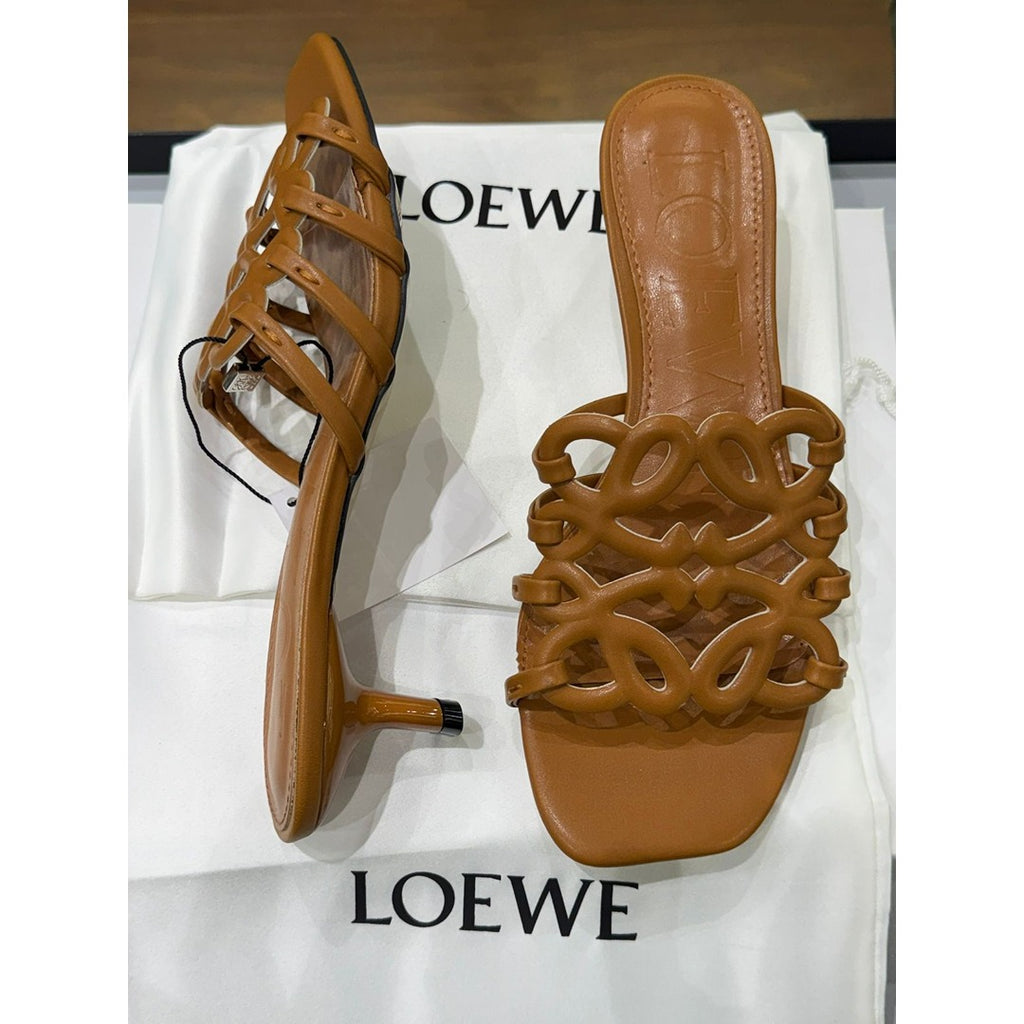 LOEWE PETAL ANAGRAM CAMEL SLIDE CALF SKIN