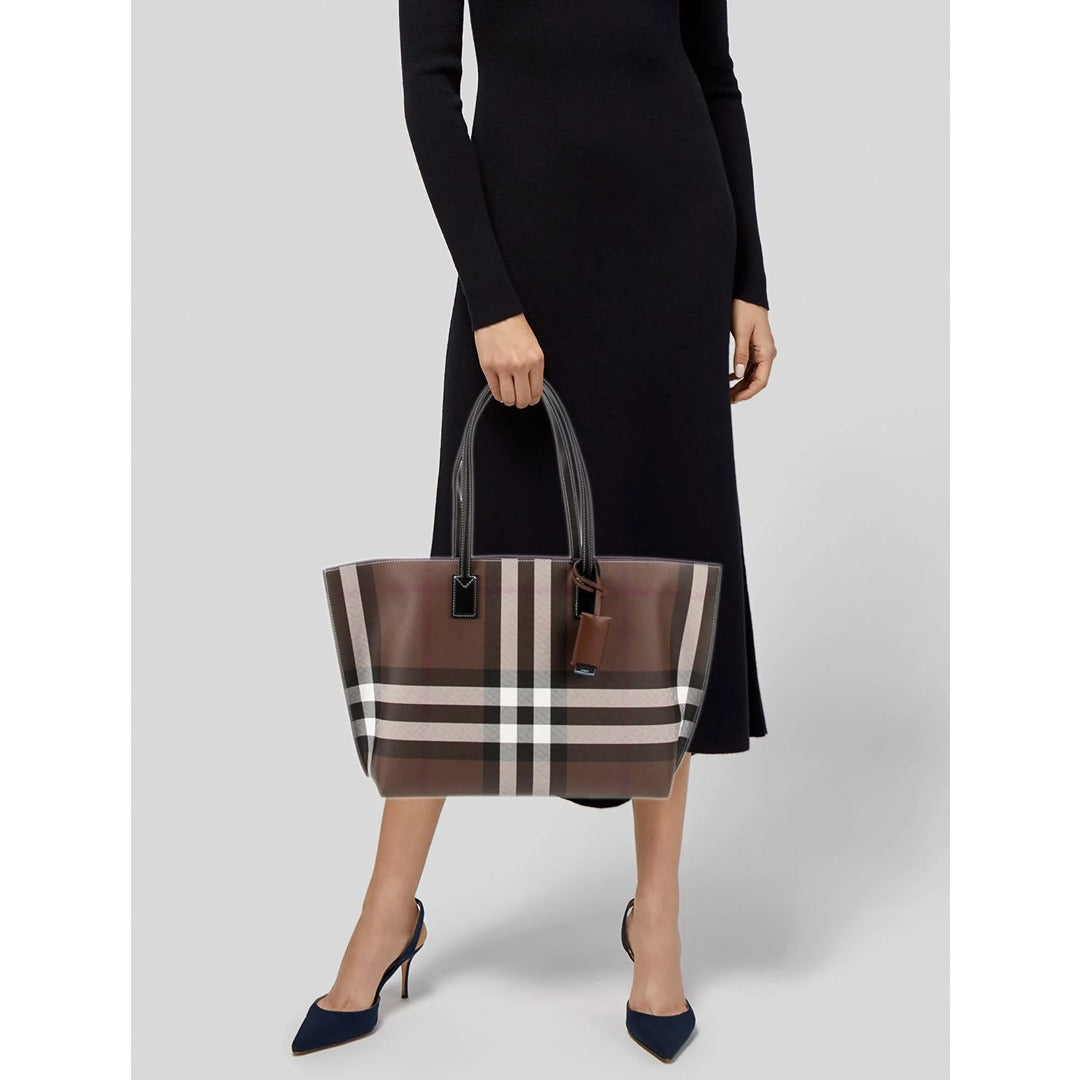 BURBERRY CHECKED LOGO TOTE BAG