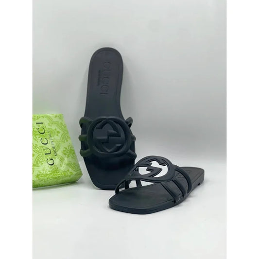 GUCCI INTERLOCKING BLACK G SLIDE