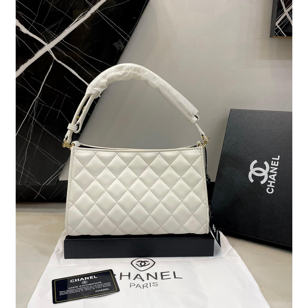 CHANEL QUILTED HOBO LEATHER BAG