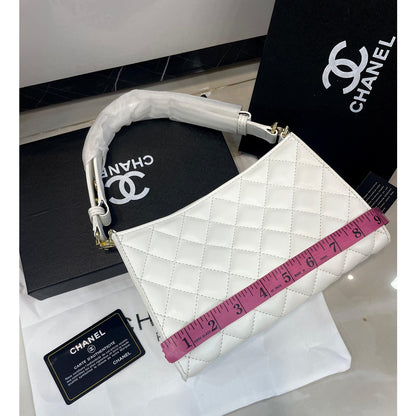 CHANEL QUILTED HOBO LEATHER BAG