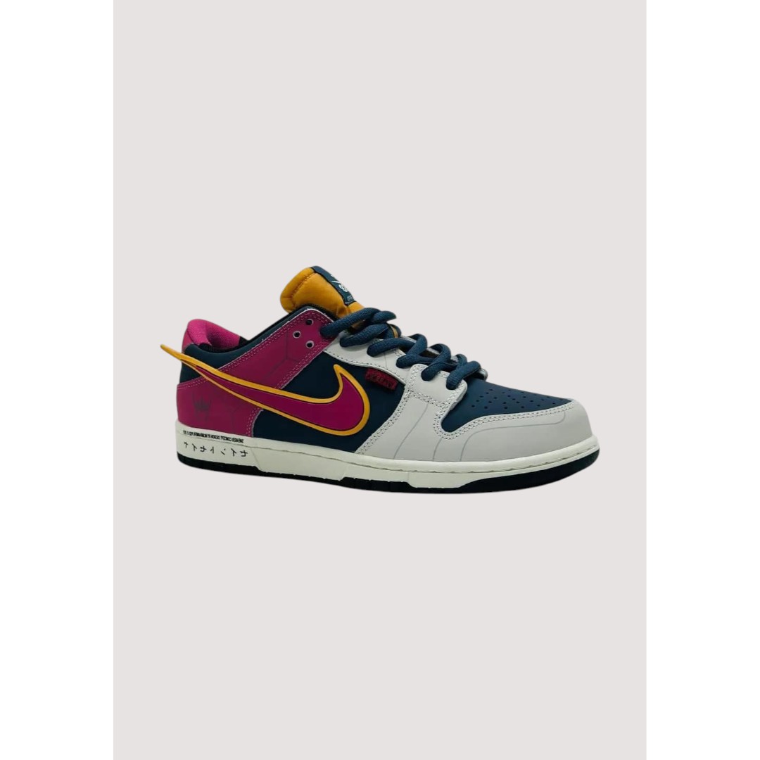 NIKE SB DUNK LOW PRO SAINT SEIYA