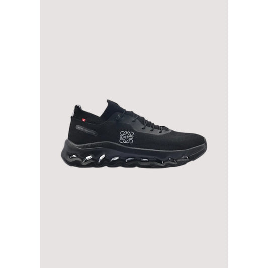 ONCLOUD TILT X LWE – ALL BLACK
