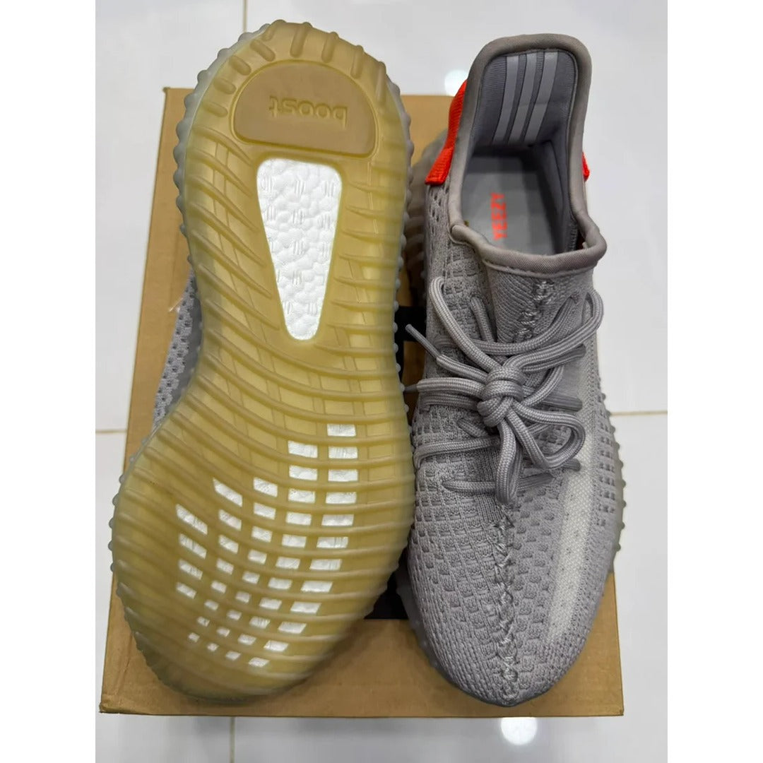 ADI YEEZY BOOST GREY