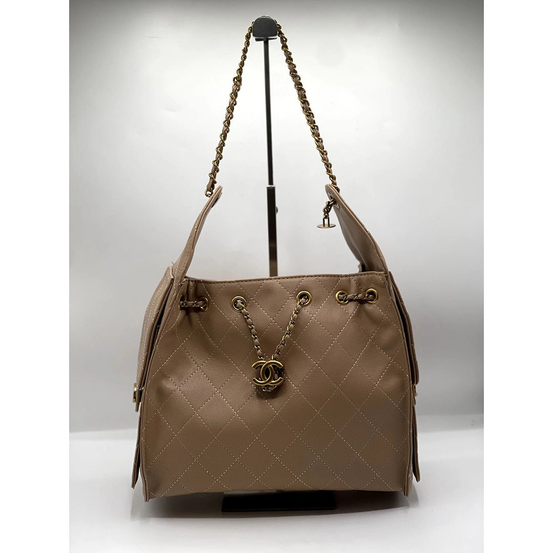 CHANEL 25 HOBO QUILTED HANDBAG