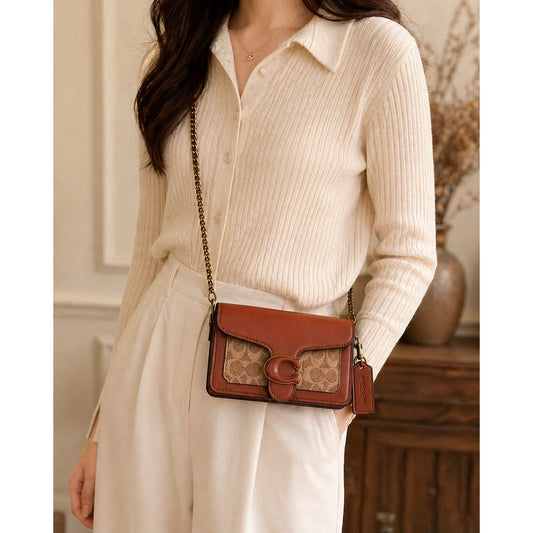 COACH TABBY CHAIN CLUTCH BAG