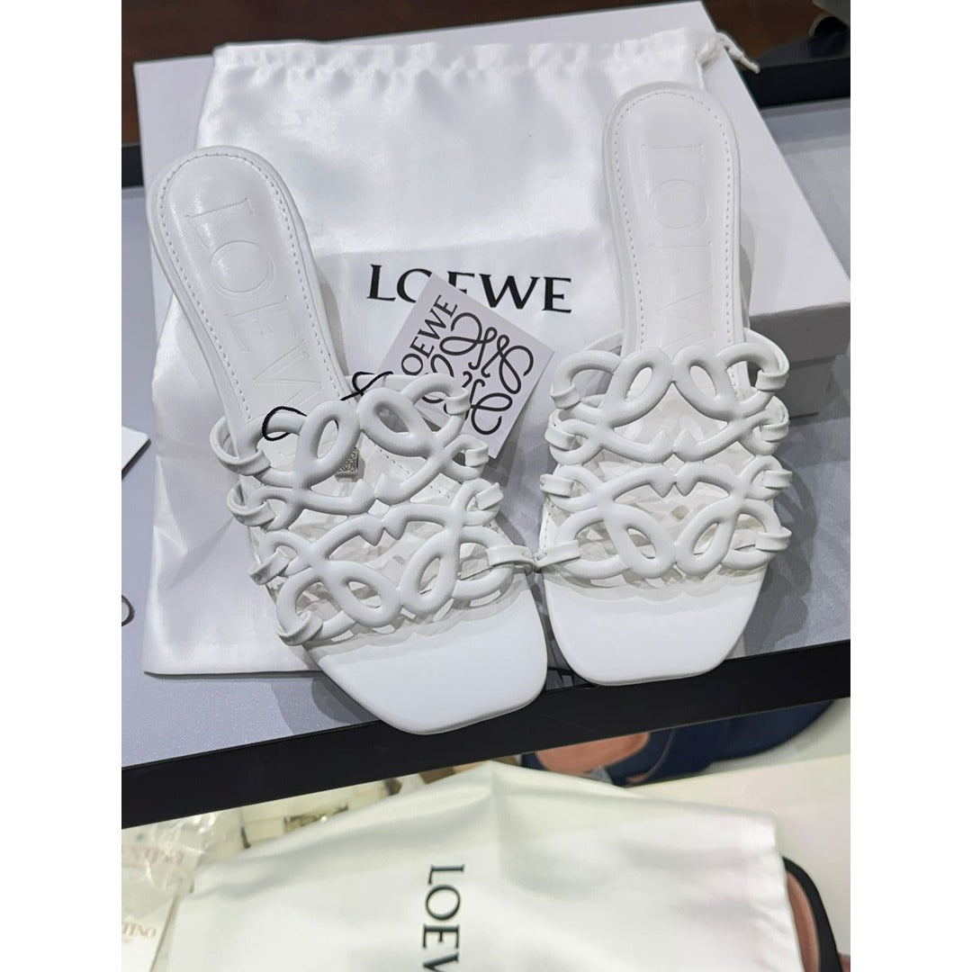 LOEWE PETAL ANAGRAM WHITE SLIDE CALF SKIN