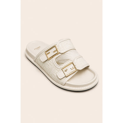FENDI FEEL CREAM FF BUCKLE EMBOSSED SANDAL