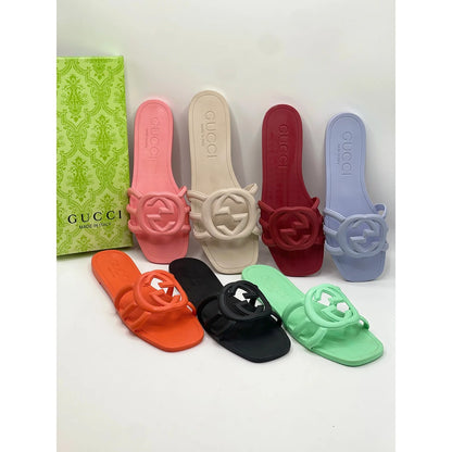 GUCCI INTERLOCKING BEIGE G SLIDE